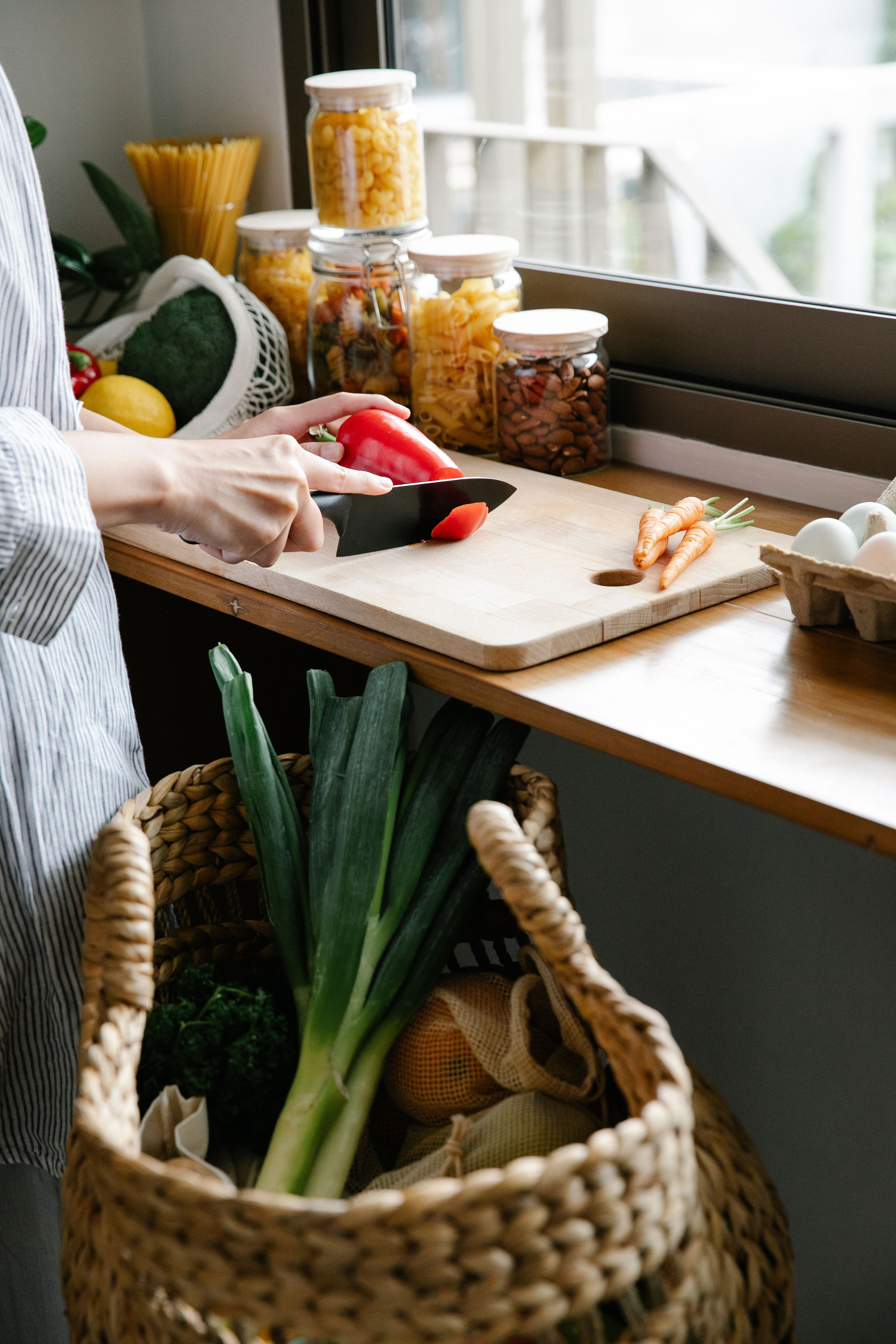 Sustainable Weight Loss Coaching — No Crash Dieting | Lighthouse Wellness Coach